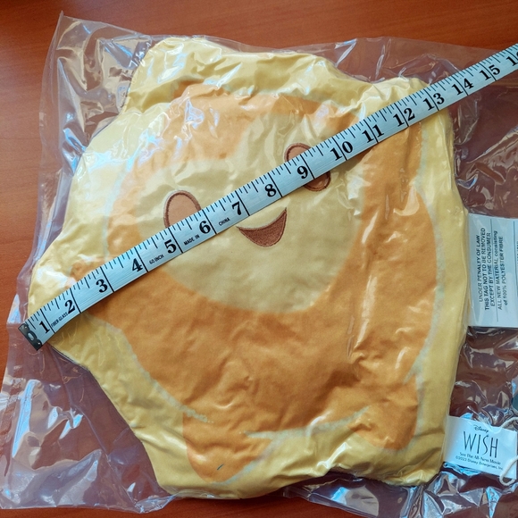 Disney's Wish Star plush cushion. New in vacuum sealed package. - Picture 9 of 14